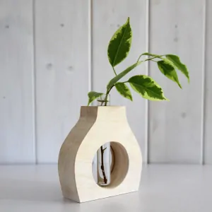 Minimalistická váza - Buclatá