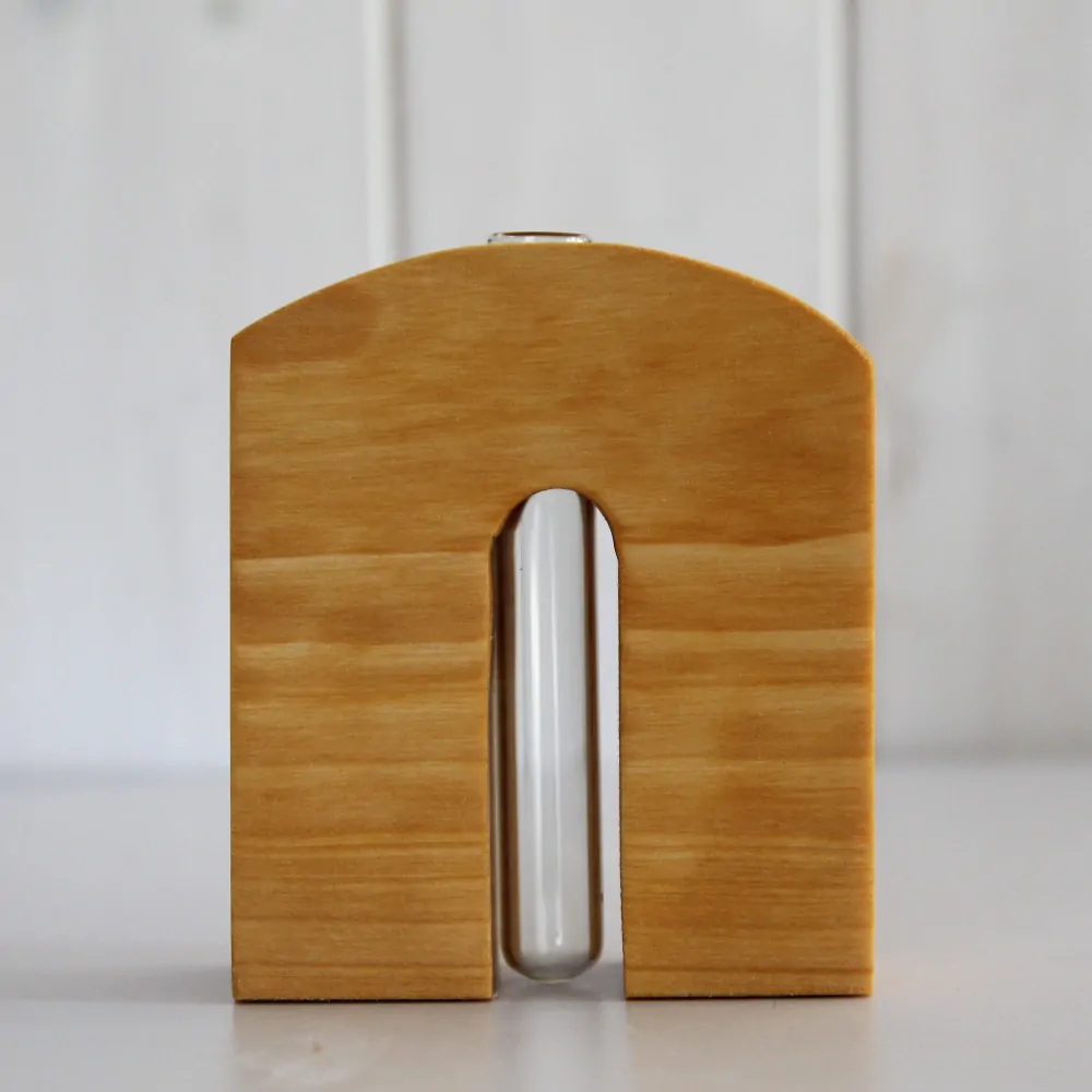 Minimalistická váza - Oblouk